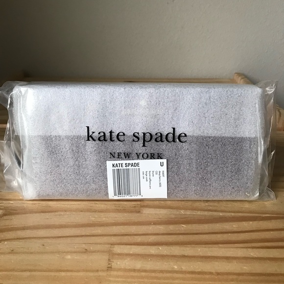 Kate spade wallet🎈🎈 - Picture 8 of 8